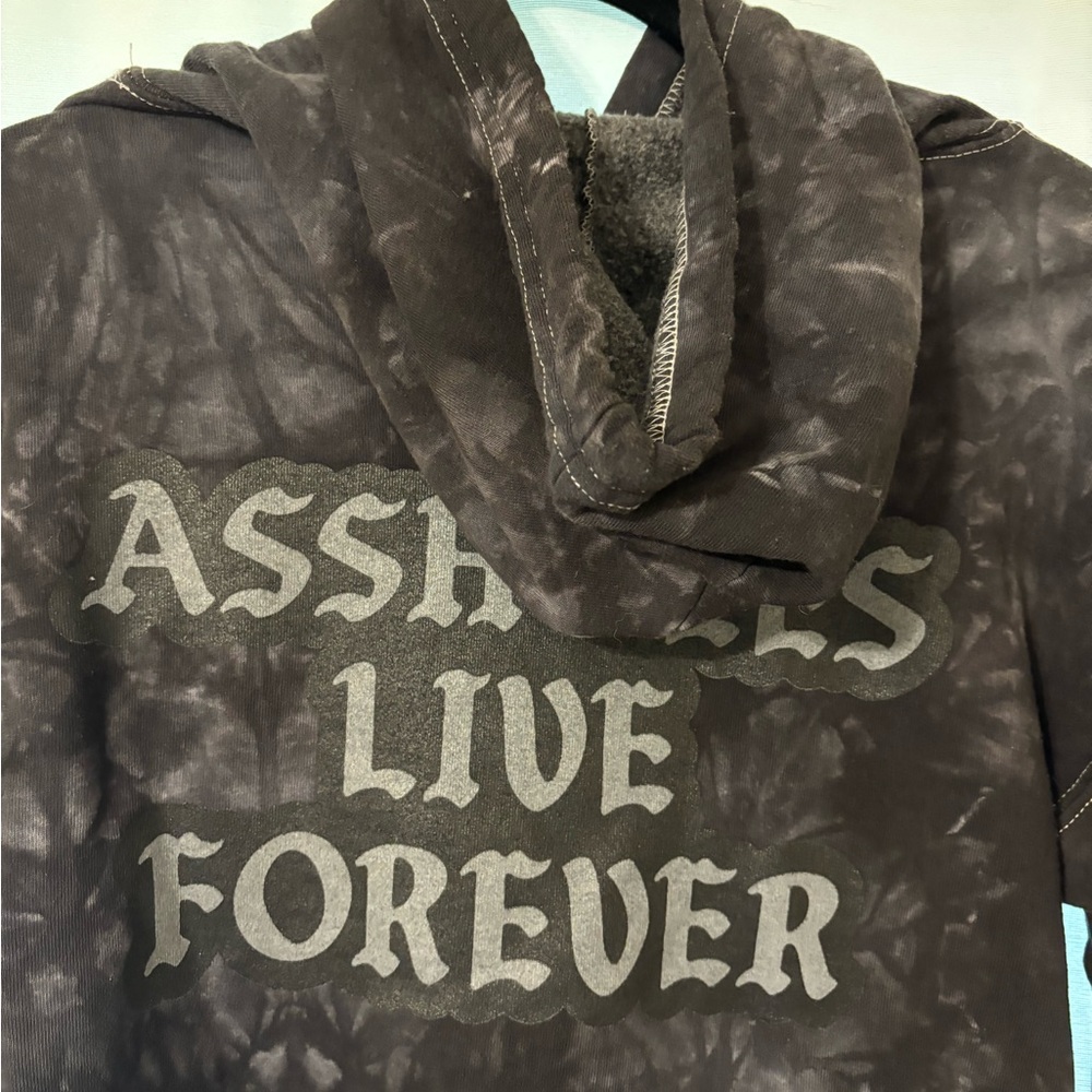 Sweatshirt only been worn once XS - Picture 4 of 4
